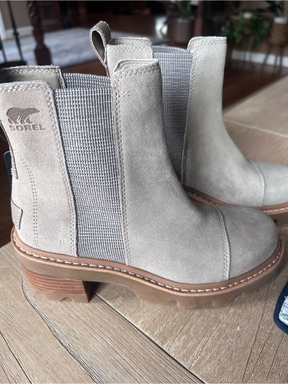 NWT Sorel Taupe Suede Chelsea Ankle Boots with Lug Sole